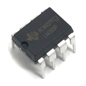 LM393 dual komparátor