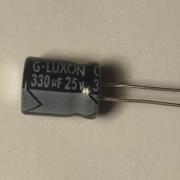 330uF 25V alumínium elektrolit kondenzátor G-Luxon SM
