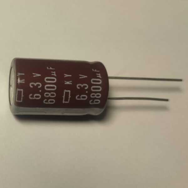 6800uF 6.3V low-ESR, hosszú élettartamú elektrolit kondenzátor NCC KY