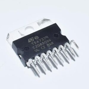 TDA7379 2x38W, 4x13W AB osztájú erősítő végfok IC