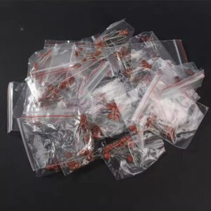 960 db kerámia kondenzátorból álló készlet